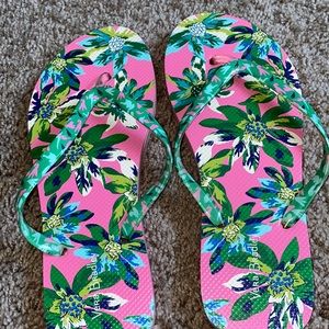 NWOT Vera Bradley size 8 flip flops